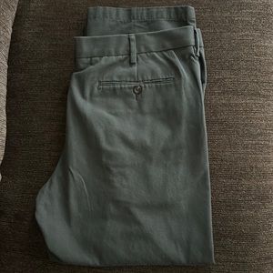 Amazon Essentials Pants size 40x28L